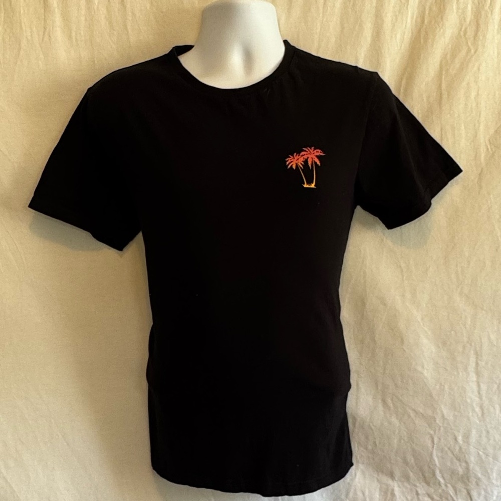 C-169 Men’s Denim & Flower Black Graphic‎ Short Sleeve Tee Shirt Size M